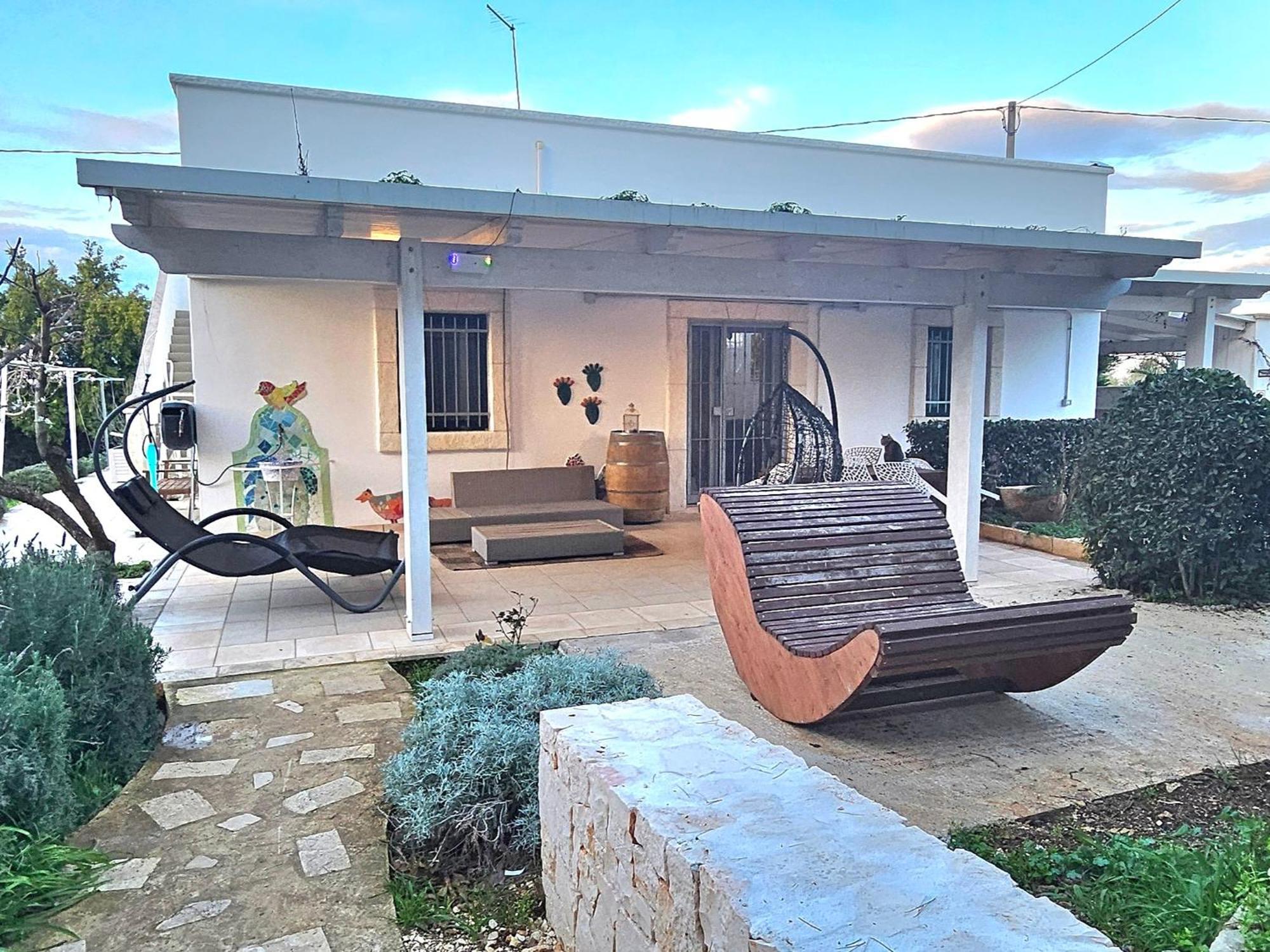 Casa Relax, Comfortable Villa With Sauna And View Martina Franca Bagian luar foto